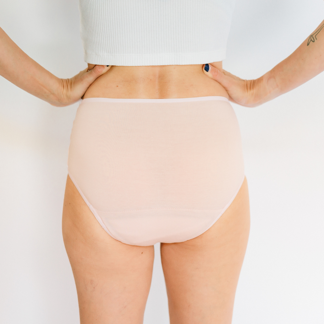 Pink period briefs (light flow)