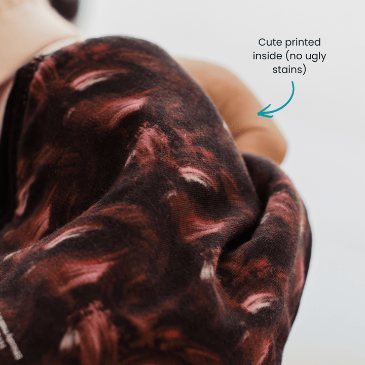 Close-up of Fri Period's printed gusset.